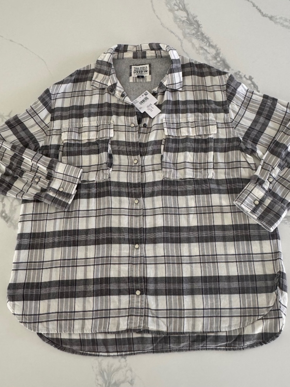 American Eagle Women’s Plaid Flannel Shirt NWT
